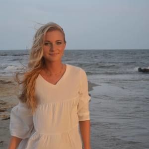 Meet your Posher, Molly